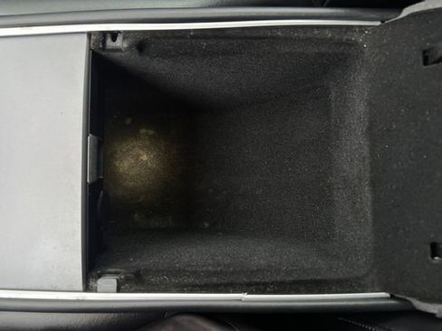 Used 2023 Tesla Model Y Performance image 26