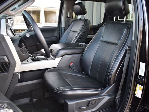 Used 2020 Ford F150 Lariat w/ Equipment Group 502A Luxury image 5