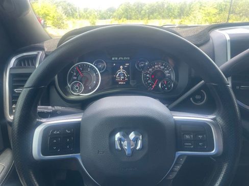 Used 2022 RAM 2500 Big Horn AWD/4WD image 10