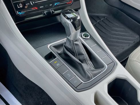 Used 2025 Volkswagen Jetta S FWD image 16