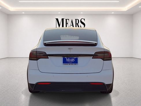 Used 2022 Tesla Model X AWD/4WD image 4