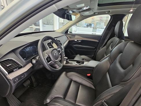 Certified 2022 Volvo XC90 T6 Inscription w/ Climate Package image 23