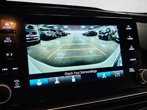 Used 2022 Honda Accord EX-L image 12