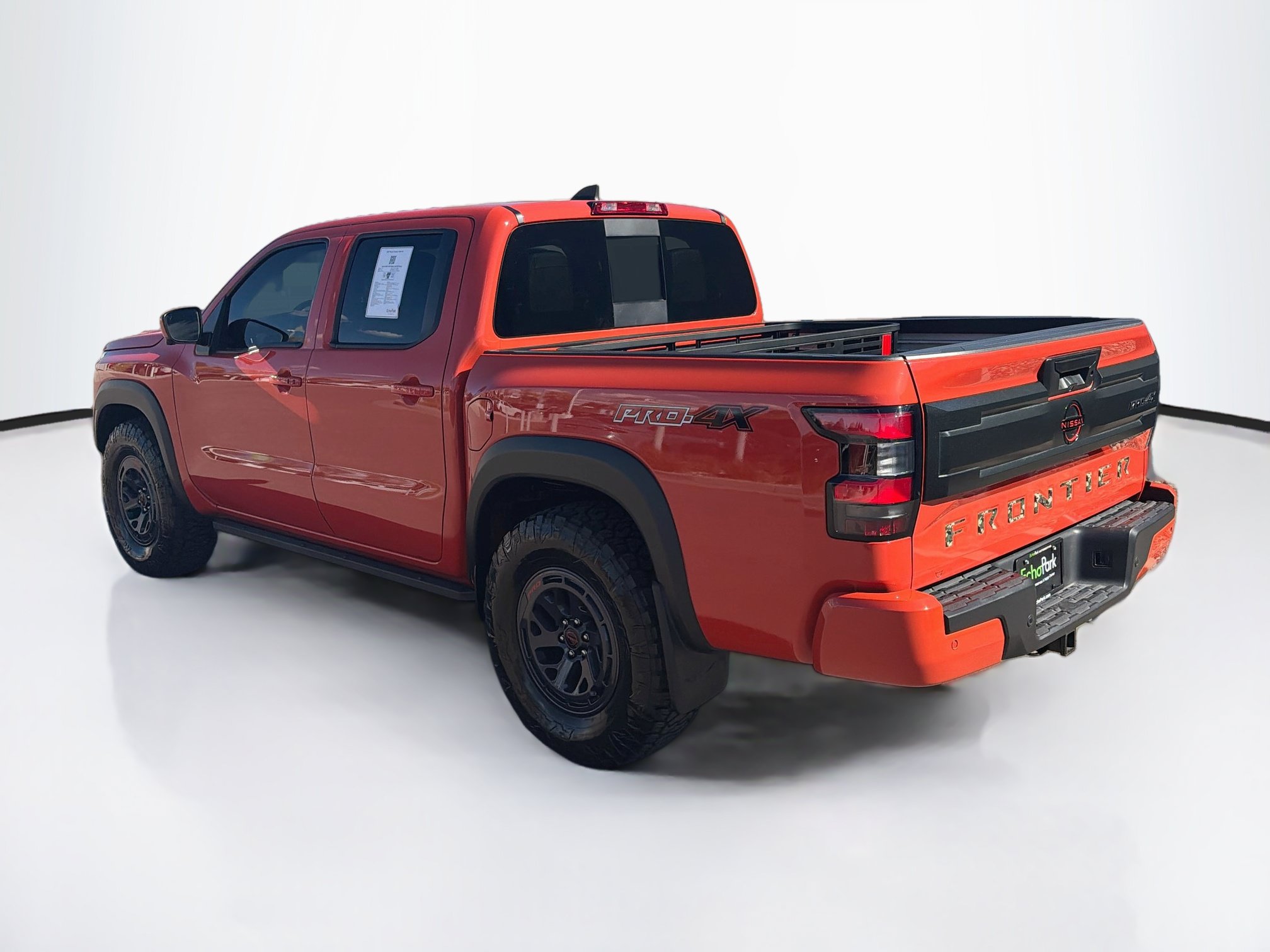 Used 2025 Nissan Frontier PRO-4X w/ Pro Premium Package AWD/4WD image 5