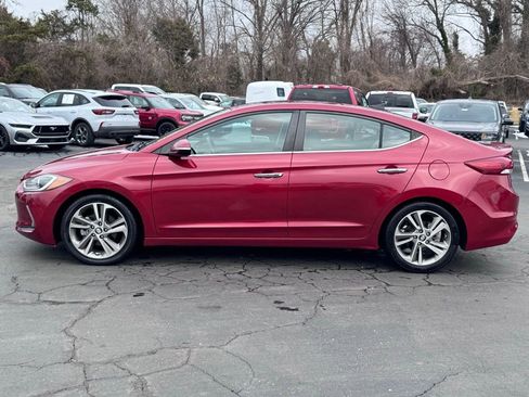Used 2017 Hyundai Elantra Limited w/ Limited Tech Package 04 image 3