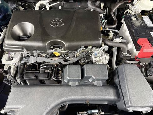 Certified 2022 Toyota RAV4 XLE w/ Convenience Package FWD image 44