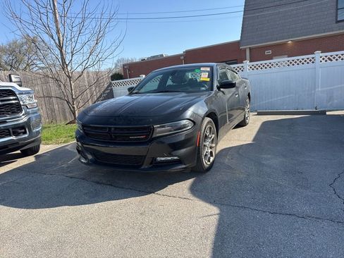 Used 2017 Dodge Charger SXT w/ AWD Plus Group image 1