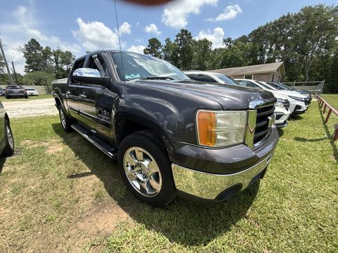 Used 2011 GMC Sierra 1500 SLE w/ Texas Edition image 6