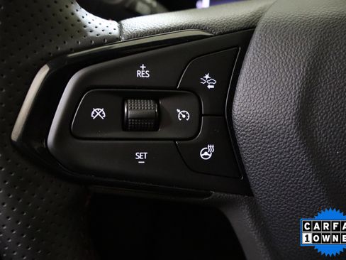 Used 2025 Chevrolet Trax RS w/ Driver Confidence Package image 21