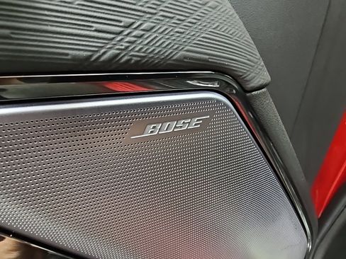 Used 2024 GMC Sierra 1500 AT4X image 32