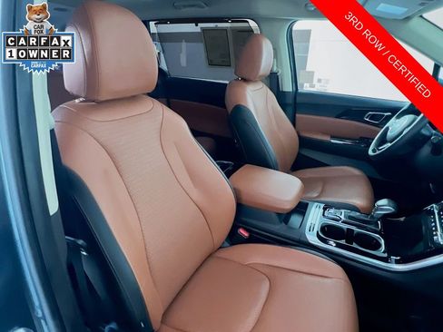 Certified 2024 Kia Carnival SX Prestige image 30
