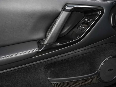Used 2014 Nissan GT-R Premium AWD/4WD image 38