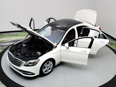 Used 2019 Mercedes-Benz S 450 Sedan image 39