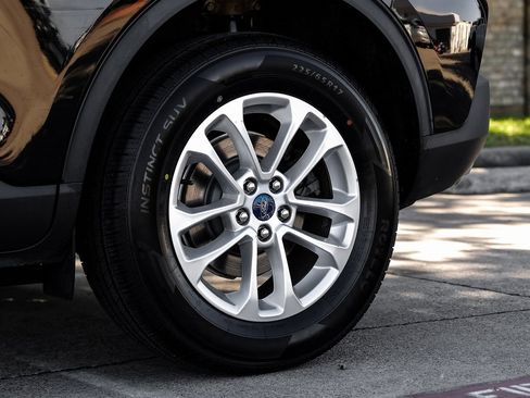 Used 2022 Ford Escape SE w/ Convenience Package image 68