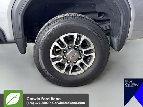 Used 2025 GMC Sierra 2500 SLT w/ SLT Premium Package image 36