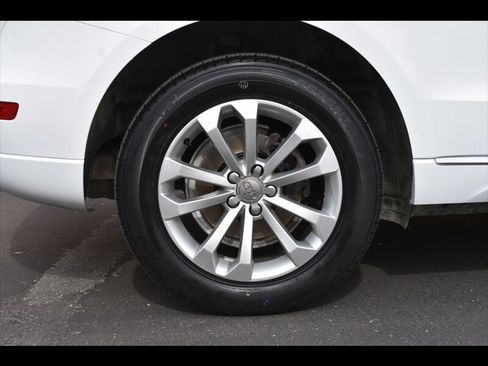 Used 2015 Audi Q5 2.0T Premium AWD/4WD image 36