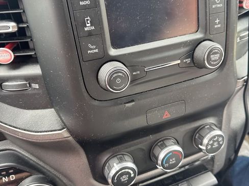 Used 2019 RAM 1500 Tradesman image 9