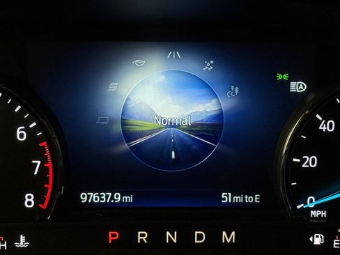 Used 2020 Ford Explorer XLT w/ Equipment Group 202A RWD image 62