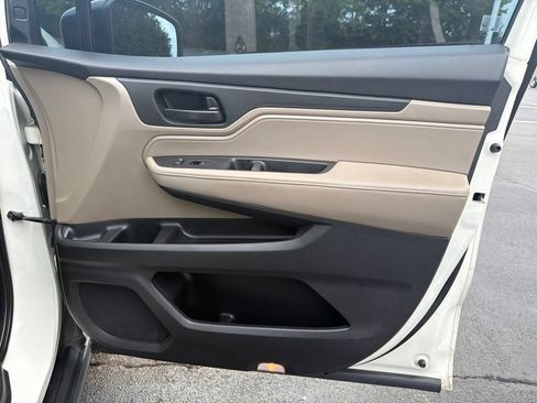 Used 2019 Honda Odyssey EX-L image 27