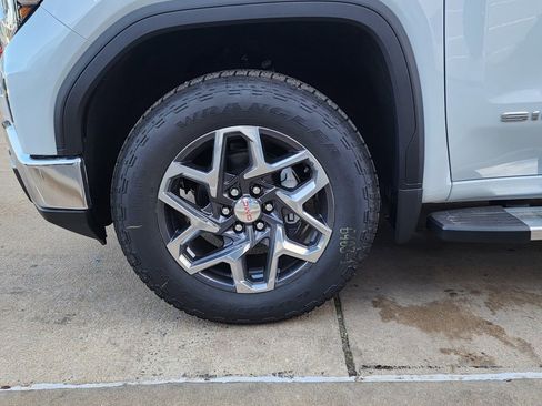 New 2026 GMC Sierra 1500 SLT w/ SLT Premium Plus Package image 54