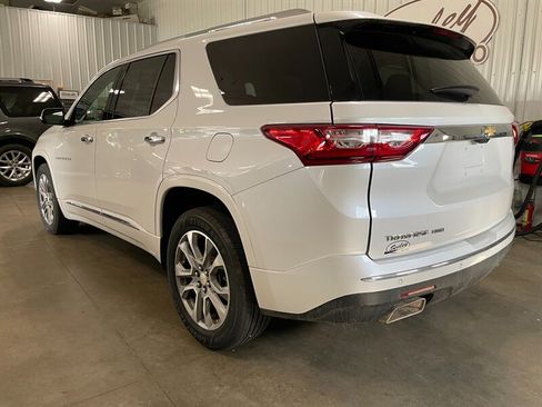Used 2018 Chevrolet Traverse Premier AWD/4WD image 3