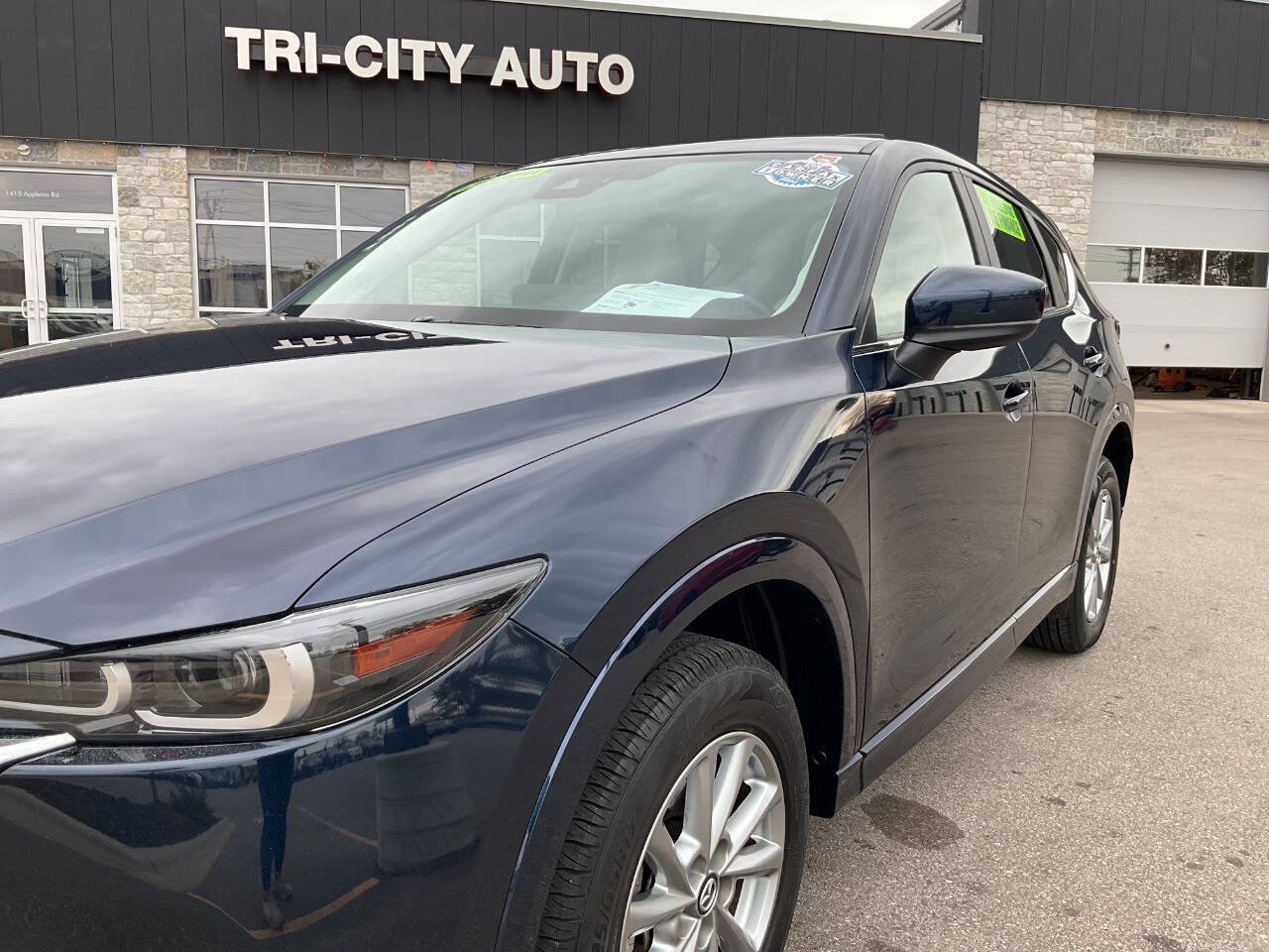 Used 2025 MAZDA CX-5 AWD 2.5 S w/ Preferred Package image 2