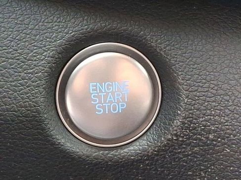 Certified 2022 Hyundai Santa Fe SEL image 23