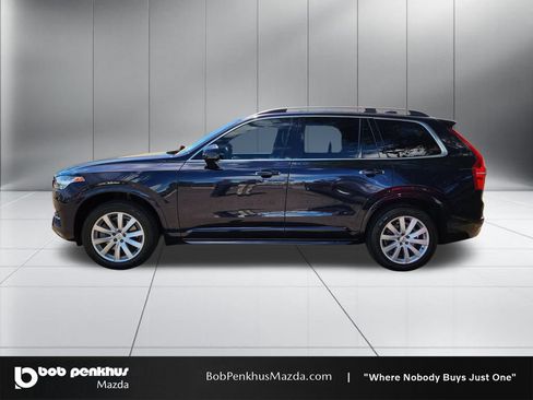 Used 2017 Volvo XC90 T6 Momentum w/ Vision Package AWD/4WD image 36