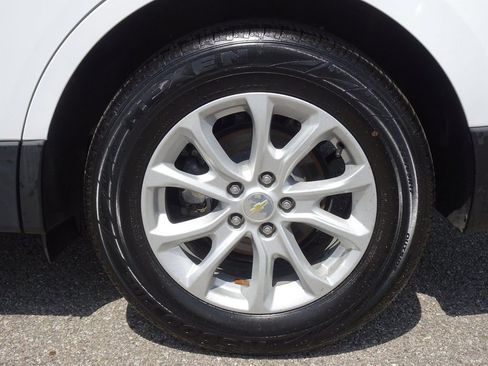 Used 2019 Chevrolet Equinox LS w/ LS Convenience Package FWD image 26