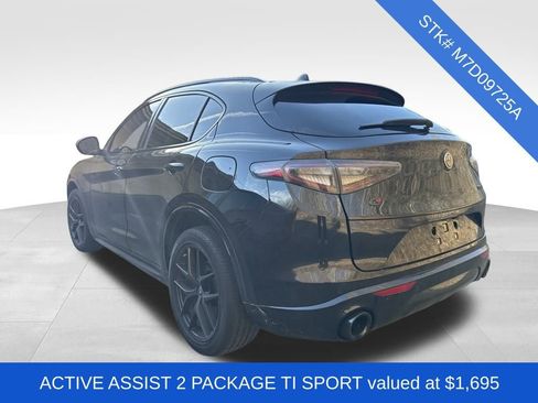Used 2021 Alfa Romeo Stelvio Ti Sport image 4