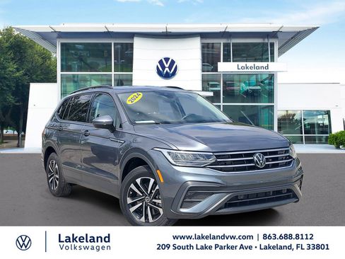 Used 2024 Volkswagen Tiguan S FWD image 1