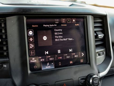 Used 2024 RAM 2500 Big Horn w/ Bed Utility Group image 26