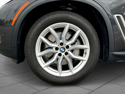 Used 2022 BMW X5 xDrive40i w/ Executive Package image 10
