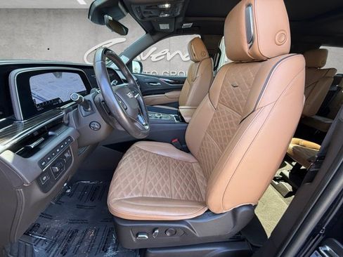 Certified 2022 Cadillac Escalade Premium Luxury w/ Performance Package AWD/4WD image 20