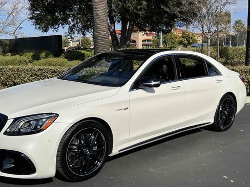 Used 2020 Mercedes-Benz S 63 AMG 4MATIC Sedan w/ Driver Assistance Package image 44