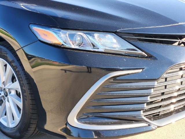 Certified 2024 Toyota Camry LE FWD image 7