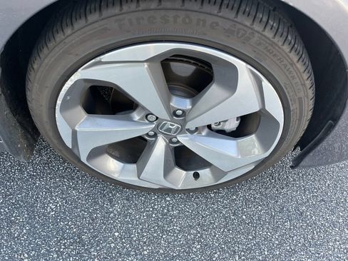 Used 2018 Honda Accord Touring image 34