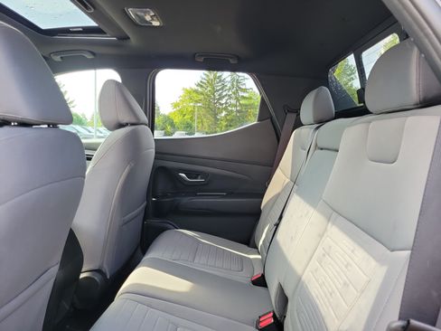 Used 2022 Hyundai Santa Cruz SEL w/ Activity Package AWD/4WD image 11