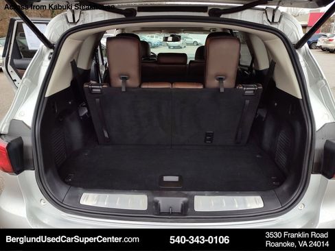 Used 2019 INFINITI QX60 Luxe w/ Essential Package image 13