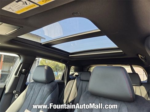 Certified 2025 Acura ADX A-Spec image 18