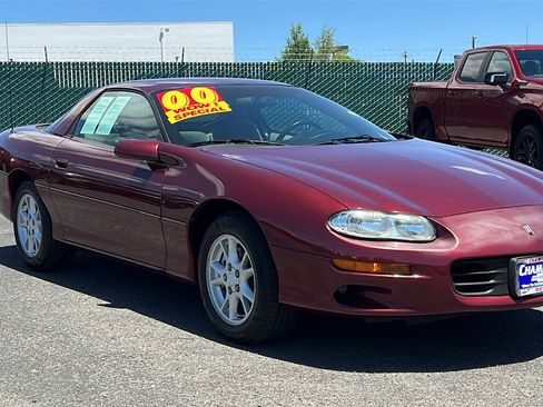 Used 2000 Chevrolet Camaro LT w/ Preferred Equipment Group 1 RWD image 3