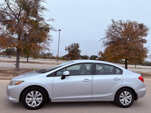 Used 2012 Honda Civic LX image 6