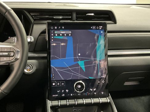 Used 2025 GMC Terrain Elevation image 8