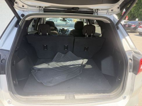 Used 2018 Chevrolet Equinox LT w/ Sun & Infotainment Package AWD/4WD image 7