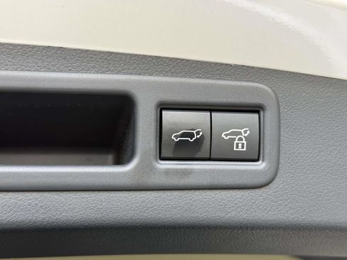 Certified 2023 Lexus RX 350 Premium w/ Accessory Package AWD/4WD image 18