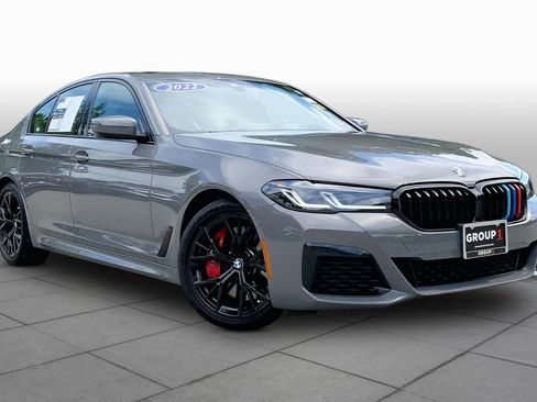Used 2022 BMW 540i xDrive w/ M Sport Package AWD/4WD image 3