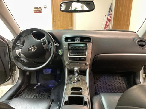 Used 2012 Lexus IS 350 AWD image 7