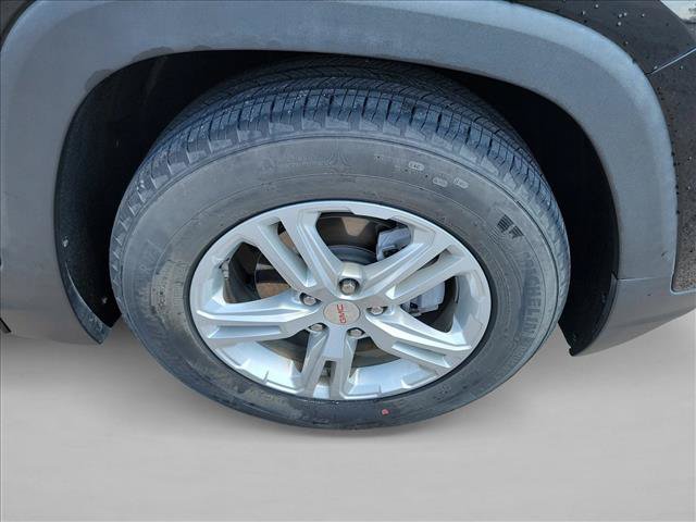 Used 2022 GMC Terrain SLE w/ Driver Convenience Package FWD image 10