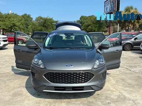 Used 2022 Ford Escape SE AWD/4WD image 10