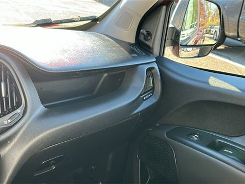 Used 2022 RAM ProMaster City Wagon image 18